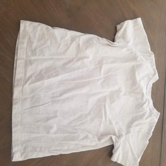 🦄 Oshkosh / 4/5 / Dinosaur Tee - Picture 4 of 4